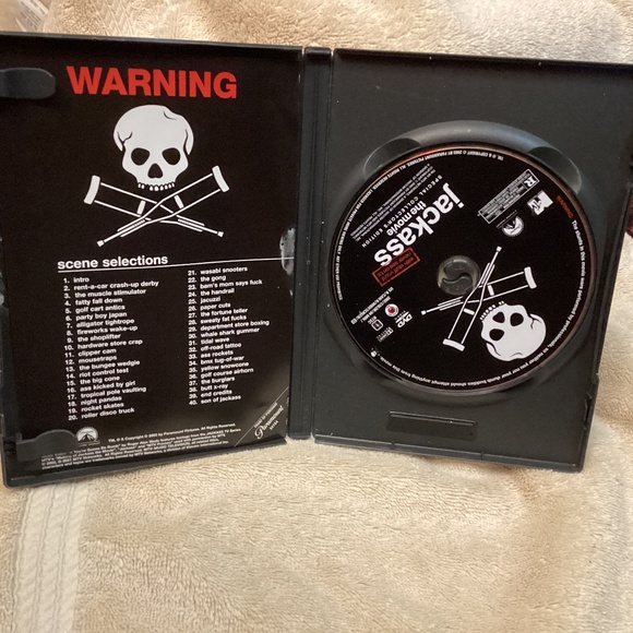 Jackass the movie Widescreen Special Collector’s Edition DVD - Picture 3 of 5
